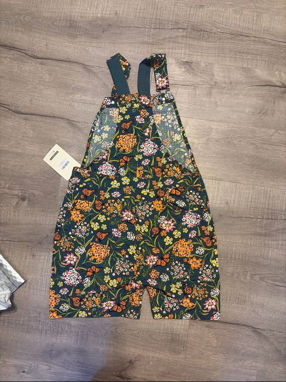 Duluth Trading Co Short Overalls  NWT S - Picture 3 of 3